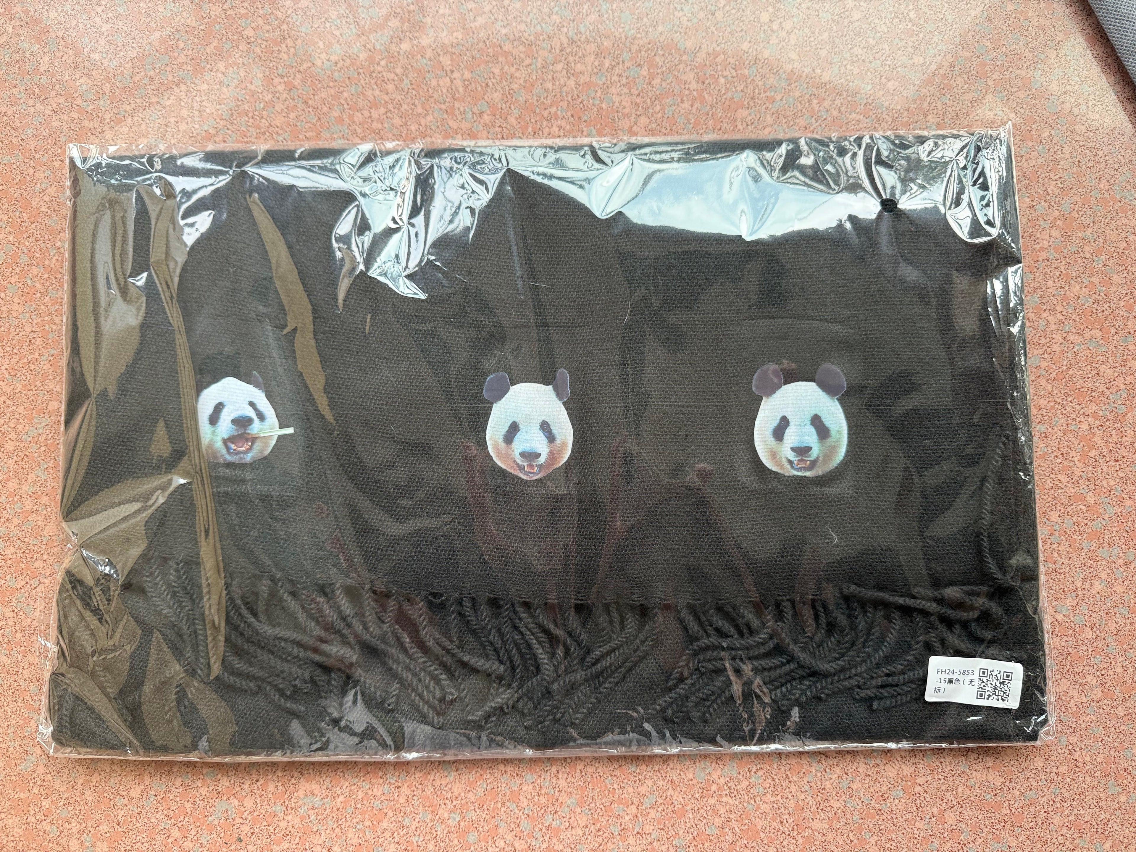 リーシンシャン　マフラー