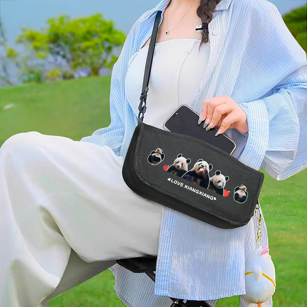 シャンシャン折りたたみスツール